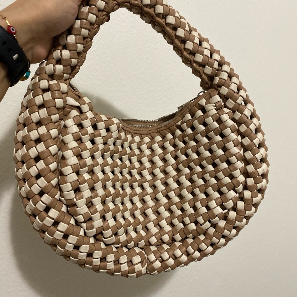 Sincerely Jules Tan and Cream Woven Clutch